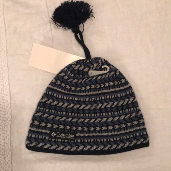 Columbia Youth Beanie with Tassel NWT - Picture 2 of 4